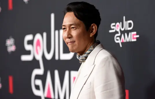 Dari Squid Game ke Hollywood: Lee Jung Jae Bawa Pulang Chaplin Award Asia